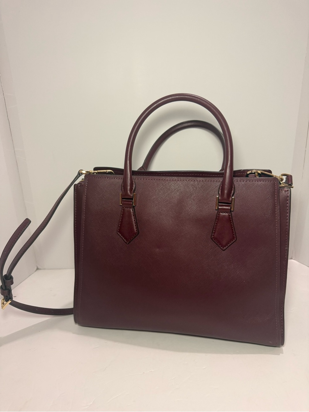Michael Kors Wine Saffiano Leather Satchel with Gold Hardware - Picture 5 of 13